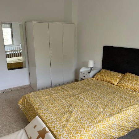 אסטפונה 3-Bedroom + Crib - Perfect For The Family מראה חיצוני תמונה