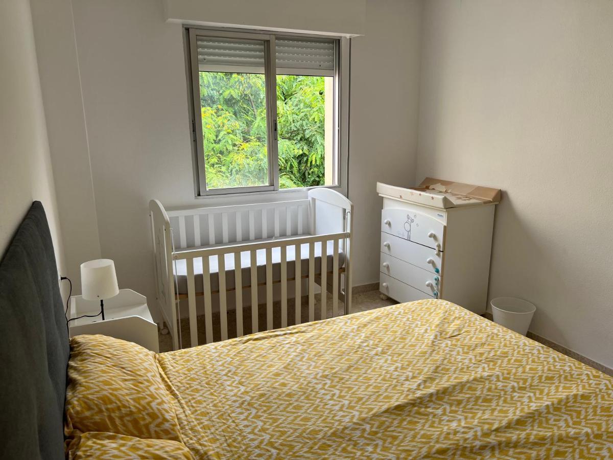 אסטפונה 3-Bedroom + Crib - Perfect For The Family מראה חיצוני תמונה