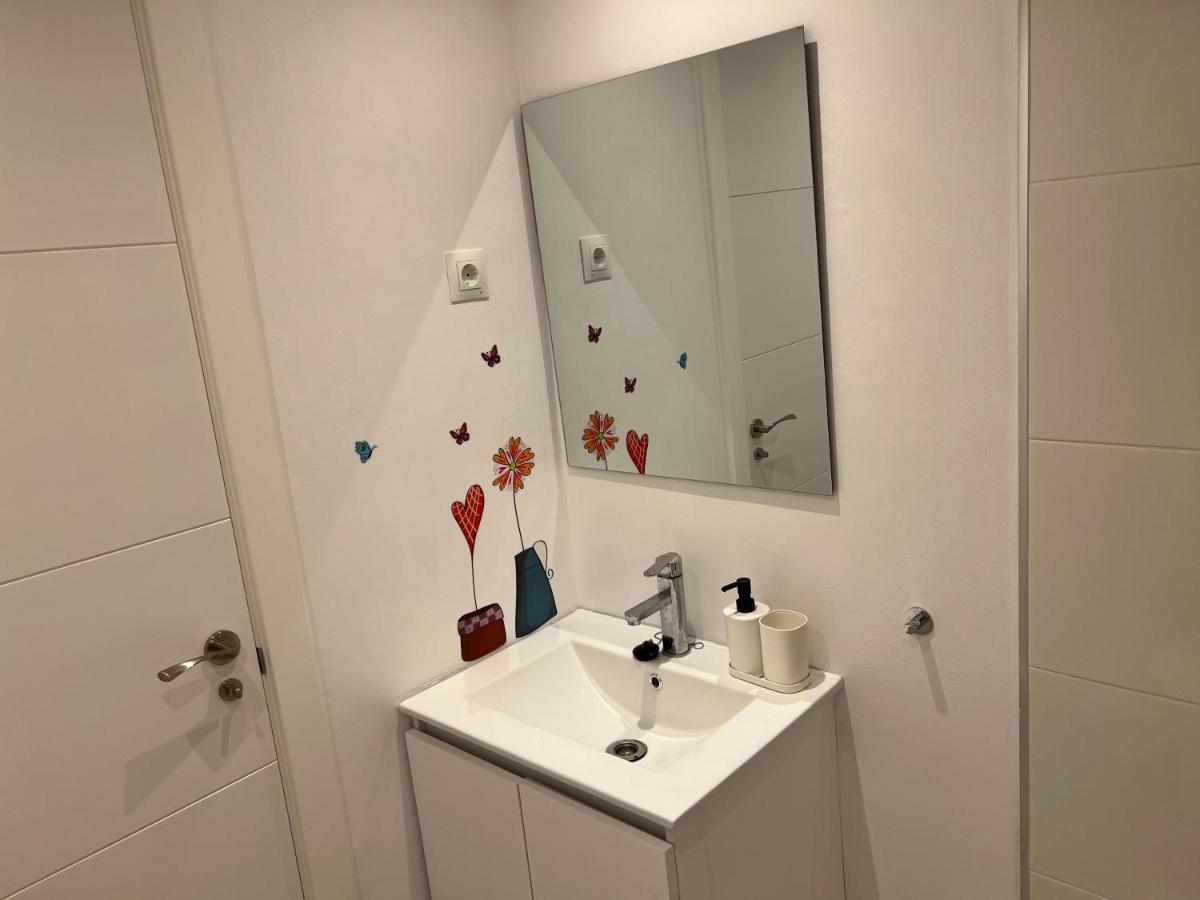אסטפונה 3-Bedroom + Crib - Perfect For The Family מראה חיצוני תמונה